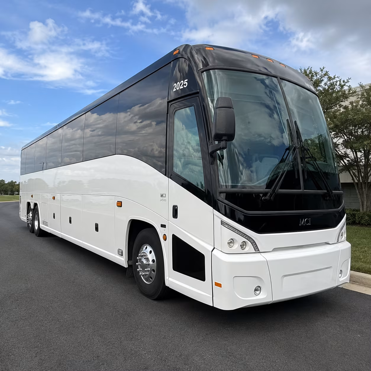 charter buses for conferences and corporate events at gainesville venues